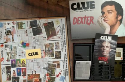 Dexter Clue - The Classic Mystery Game - Image 7