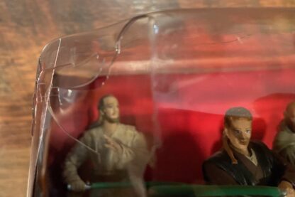 (DAMAGED BOX) Disney Store Star Wars Jedi 6 Action Figure Toys - Image 3