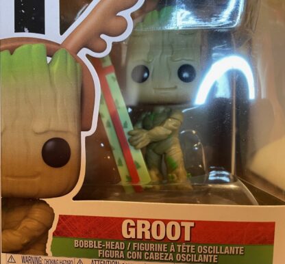 Funko Pop- Groot #1105 -Marvel's Guardians of the Galaxy Holiday Vinyl Figure